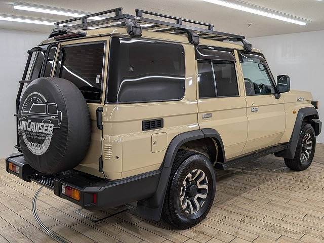 トヨタ&nbsp;ランドクルーザー70系の画像16