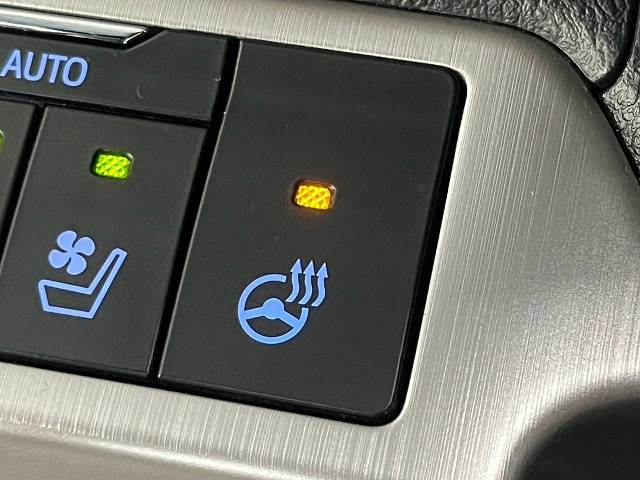 トヨタ&nbsp;ランドクルーザー200系の画像11