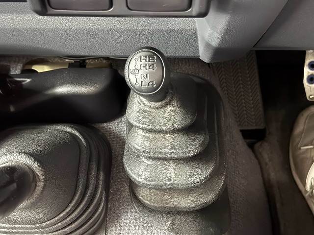 トヨタ ランドクルーザー70系の画像8