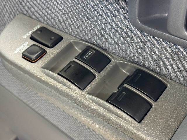 トヨタ ランドクルーザー70系の画像10