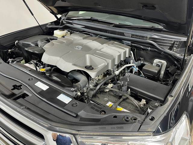 トヨタ ランドクルーザー200系の画像18