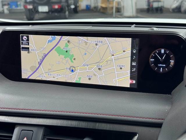 UXUX200 “F SPORT” 内装他