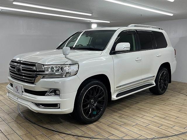 トヨタ ランドクルーザー200系の画像16