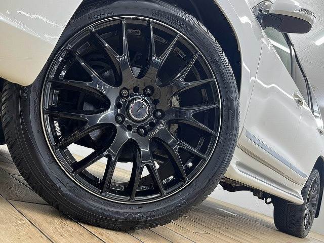 トヨタ ランドクルーザー200系の画像19