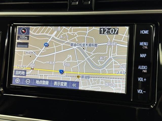 ランドクルーザープラドTX Lパッケージ マットブラックエディション 特別仕様車/サンルーフ/レーダークルーズコントロール/シートクーラー/シートヒーター/クリアランスソナー/パワーシート/ETC/純正ナビ/バックカメラ/LEDヘッドライト/純正18インチアルミホイール 内装他