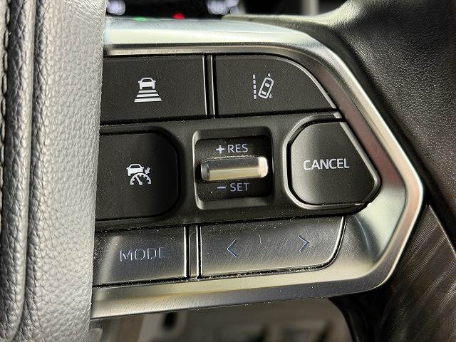 トヨタ ランドクルーザー300系の画像9