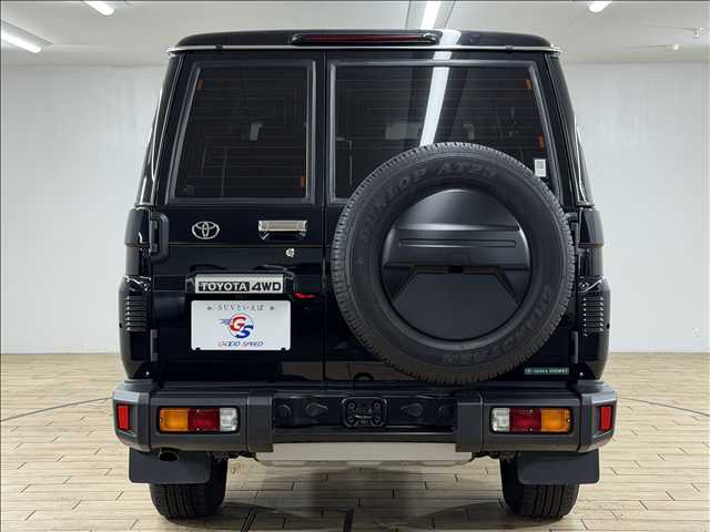 トヨタ ランドクルーザー70系の画像16