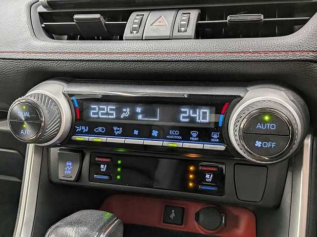 トヨタ&nbsp;RAV4の画像9