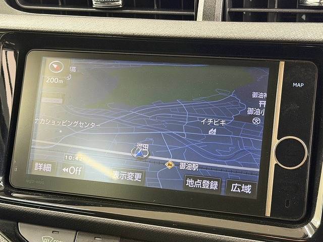 アクアS HDDナビ/バックカメラ/フルセグTV/Bluetooth接続/スマートキー/プッシュスタート/ETC/オートエアコン/オートライト/電動格納ミラー/パワーウィンドウ/パワーステアリング 内装他