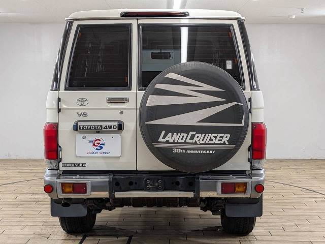 トヨタ ランドクルーザー70系の画像16
