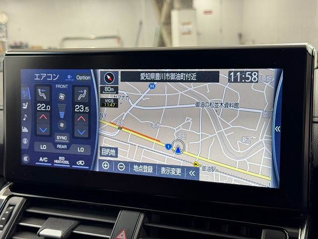 ランドクルーザー300系GRスポーツ サンルーフ/リアエンターテイメント/純正ヒッチメンバー/JBLサウンドシステム/全周囲カメラ/寒冷地仕様/禁煙/ベンチレーション/デフロック/オートマチックハイビーム/AC100V/パワーバックドア 内装他