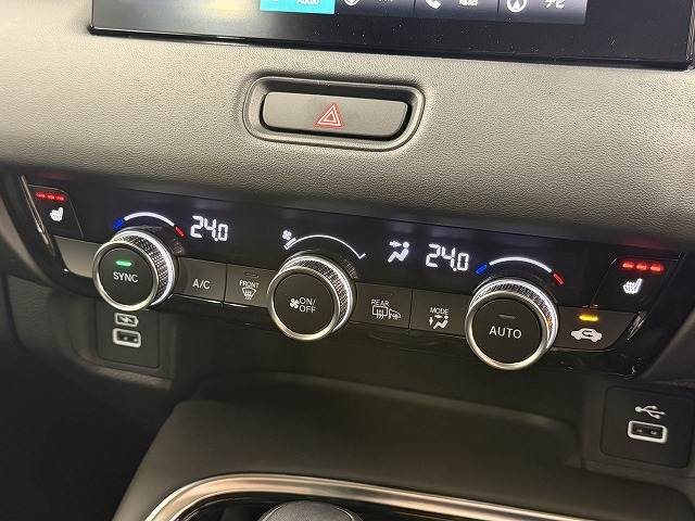 ホンダ&nbsp;ヴェゼルハイブリッドの画像8