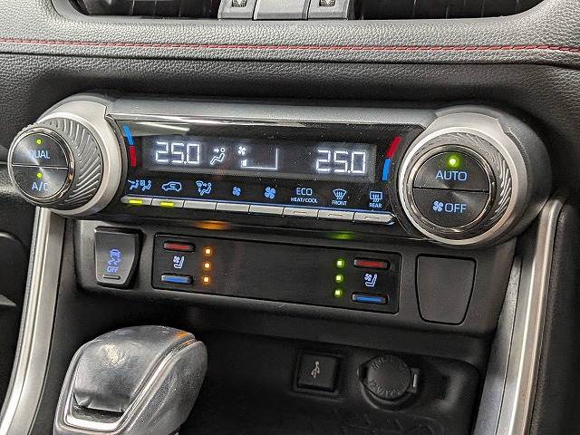 トヨタ&nbsp;RAV4 PHVの画像9