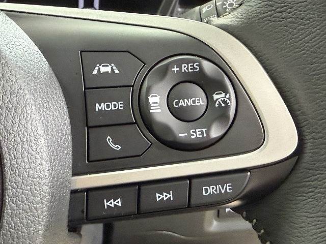ライズZ 4WD/SDナビ/フルセグTV/バックカメラ/Bluetooth/レーダクルーズコントロール/シートヒーター/クリアランスソナー/電子パーキング/オートホールド/アイドリングストップ/衝突軽減/ETC 内装他