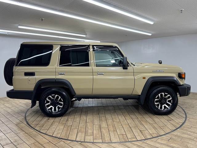 トヨタ ランドクルーザー70系の画像18