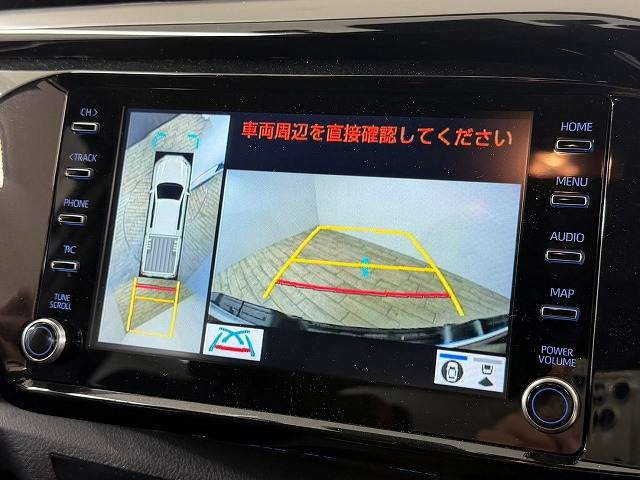 ハイラックスZ GRスポーツ ワンオーナー/ハードトノカバー/ベットライナー/純正ディスプレイオーディオ/全周囲カメラ/レーダークルーズコントロール/クリアランスソナー/パドルシフト/パワーシート/ハーフレザーシート 内装他
