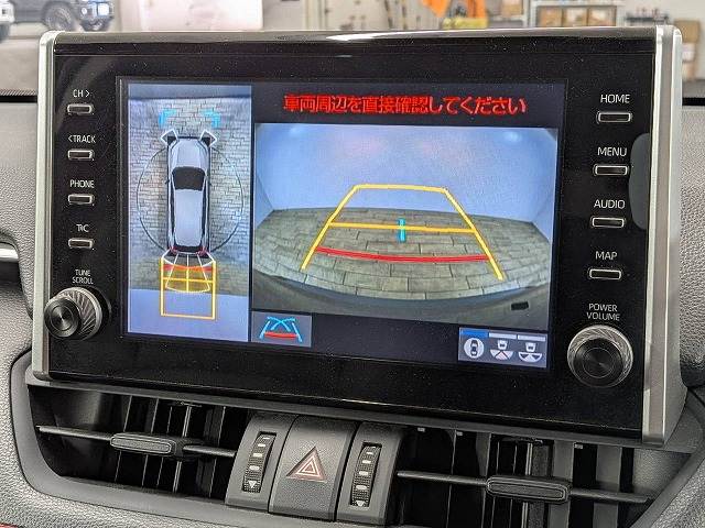 RAV4アドベンチャー オフロードパッケージ 純正ディスプレイオーディオ/パノラミックビューモニター/AppleCarPlay/レーダークルーズコントロール/ブラインドスポットモニター/シートクーラー/シートヒーター/オートマチックハイビーム 内装他