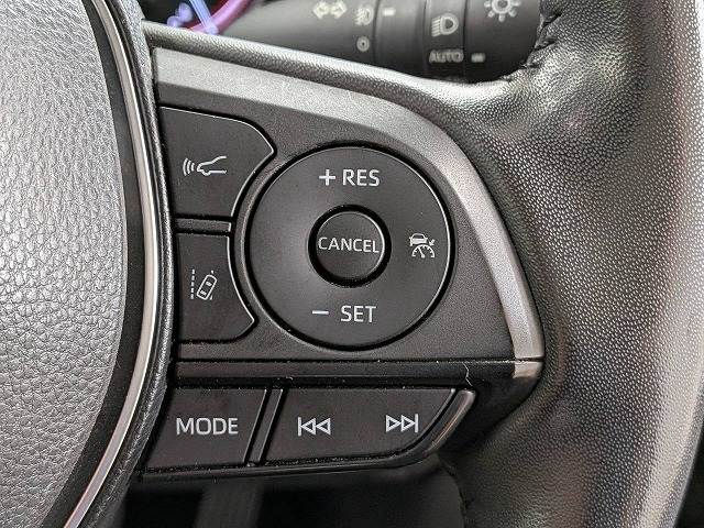 RAV4アドベンチャー オフロードパッケージ 純正ディスプレイオーディオ/パノラミックビューモニター/AppleCarPlay/レーダークルーズコントロール/ブラインドスポットモニター/シートクーラー/シートヒーター/オートマチックハイビーム 内装他