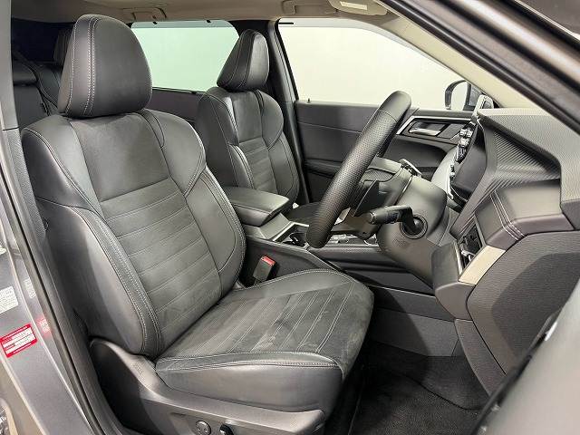 三菱 アウトランダーPHEVの画像10