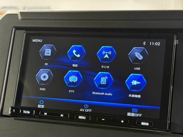 ジムニーシエラＪＣ　ＳＯＬＩＮＧ７型ＳＤナビ／バックカメラ／フルセグＴＶ／Ｂｌｕｅｔｏｏｔｈ接続／セーフティサポート／クルーズコントロール／シートヒーター／ＥＴＣ／オートエアコン／スマートキー／プッシュスタート／ＬＥＤ 内装他