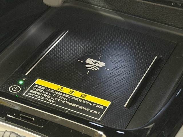 ホンダ ヴェゼルハイブリッドの画像6