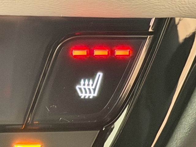 ホンダ ヴェゼルハイブリッドの画像8
