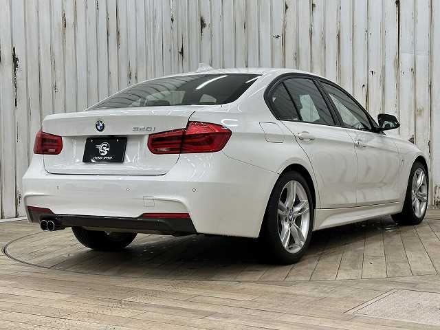 BMW 3Series Sedanの画像16