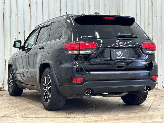 クライスラー JEEP GRAND CHEROKEEの画像17