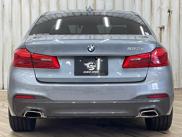 BMW 5Series Sedanの画像13