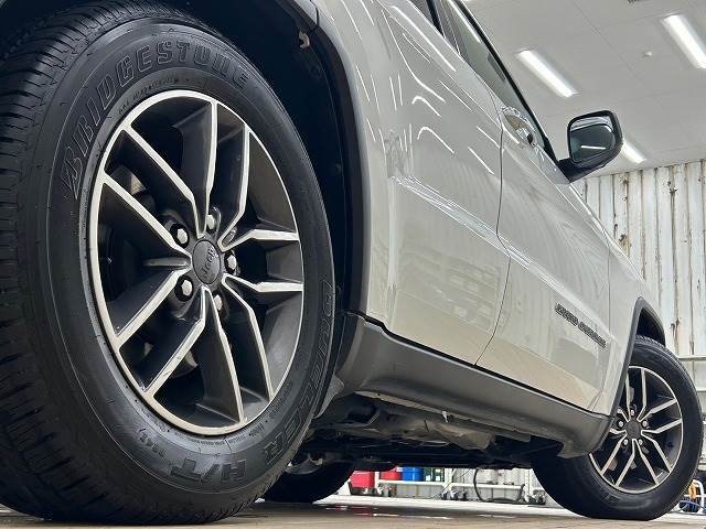 クライスラー JEEP GRAND CHEROKEEの画像19