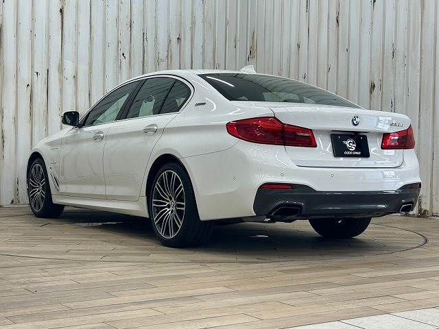 BMW 5Series Sedanの画像17