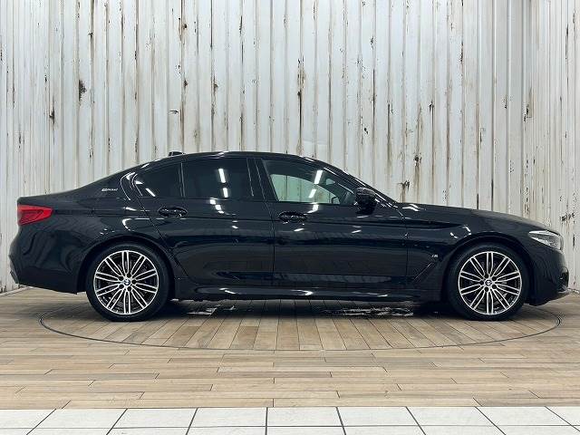 BMW 5Series Sedanの画像14