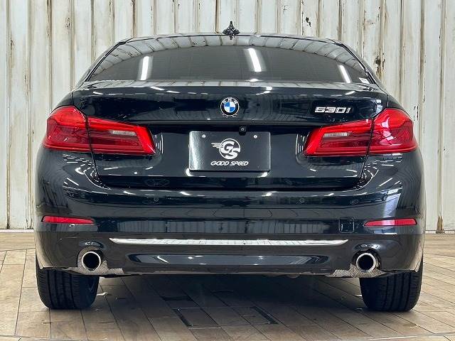 BMW 5Series Sedanの画像13