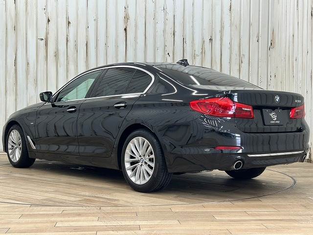 BMW 5Series Sedanの画像16