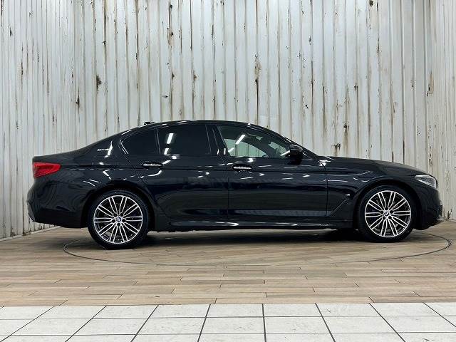 BMW 5Series Sedanの画像14