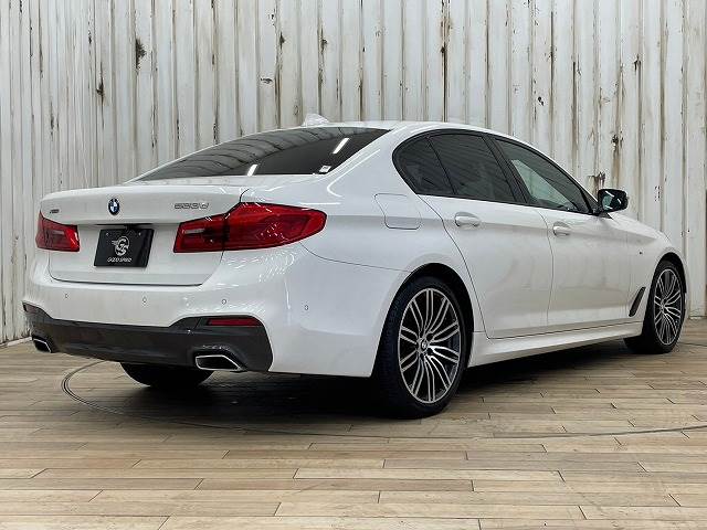 BMW 5Series Sedanの画像17