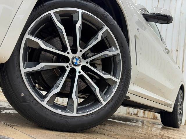 BMW X4の画像19