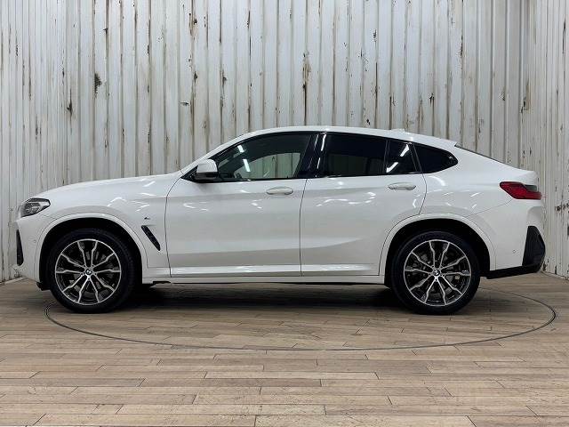 BMW X4の画像14