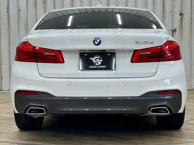 BMW 5Series Sedanの画像13