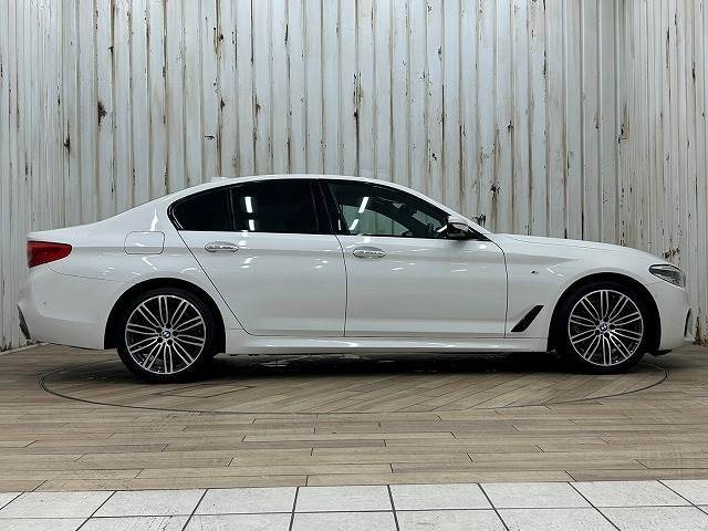 BMW 5Series Sedanの画像15