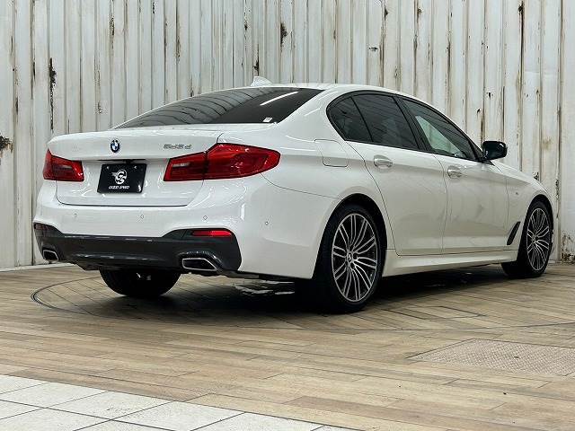 BMW 5Series Sedanの画像16