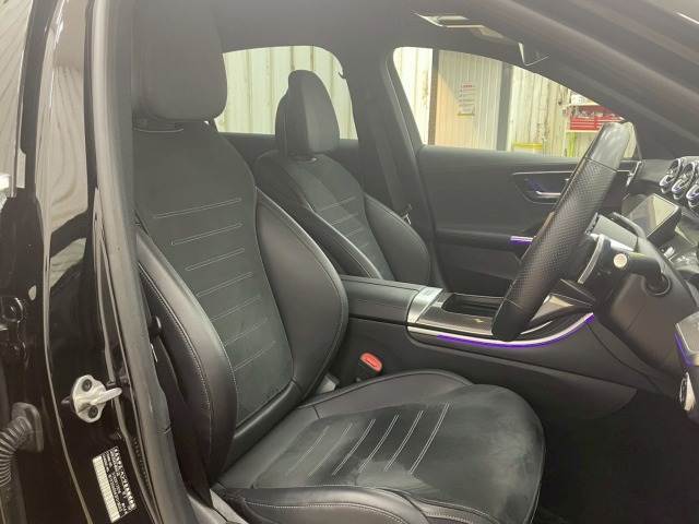 C-CLASS SedanC 220 d アバンギャルド(ISG搭載モデル) 内装他