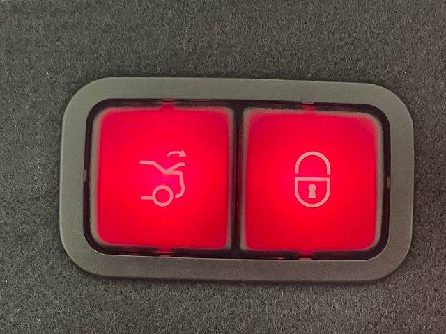 メルセデス・ベンツ C-CLASS Sedanの画像11