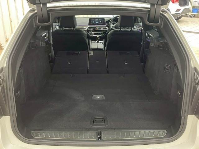 BMW 5Series Touringの画像11