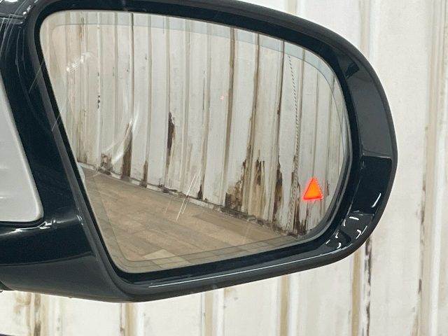 メルセデス・ベンツ E-CLASS Sedanの画像7