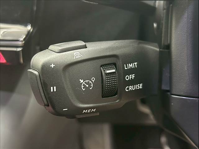 DS7 CROSSBACKGrand Chic Blue HDi 内装他