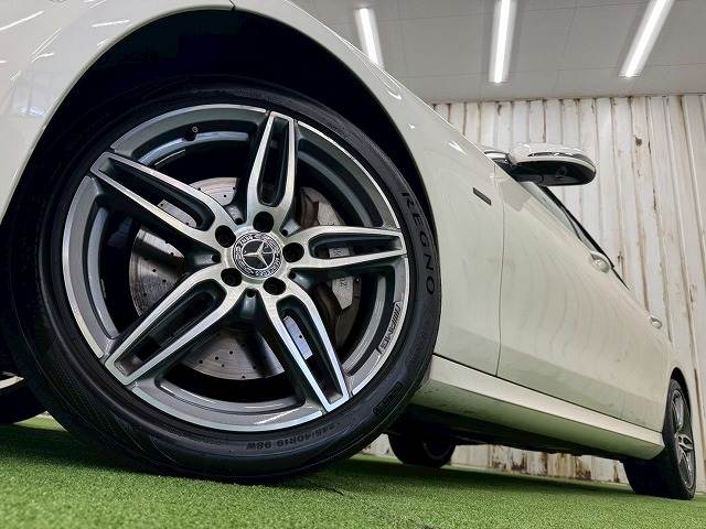 メルセデス・ベンツ E-CLASS Sedanの画像19