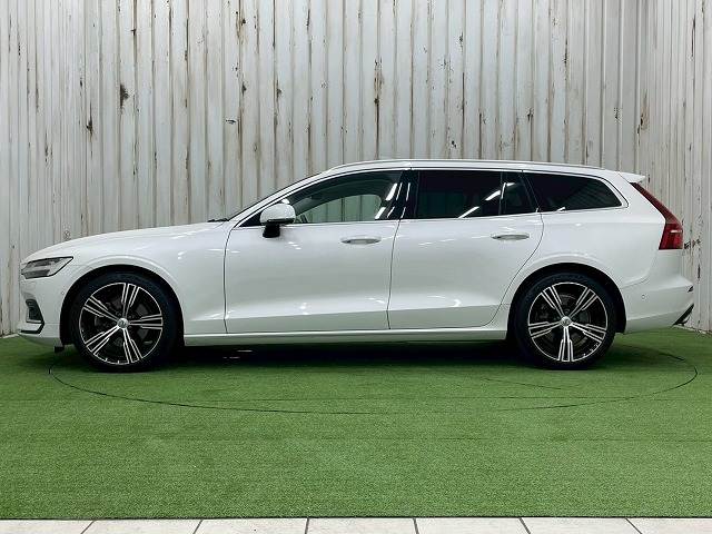 ボルボ V60の画像14