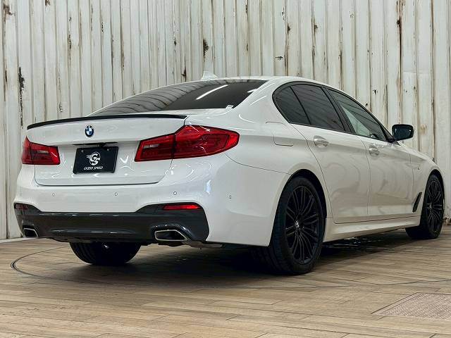 BMW 5Series Sedanの画像16