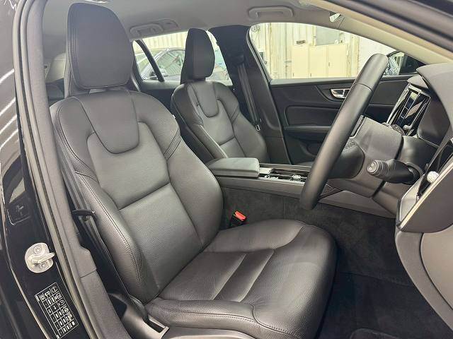 ボルボ V60の画像9